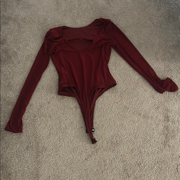 Too small - Picture 2 of 2